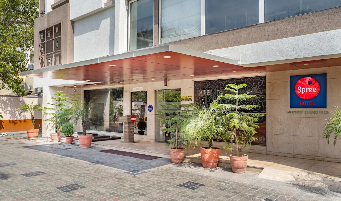 Best view of Spree Hotel Jaipur hotel room, amenities, and facilities